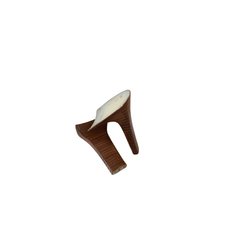 PAGES 122-126 TALONS/TAL703430.png
